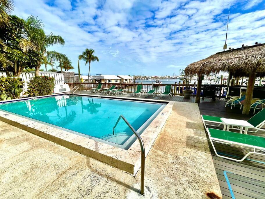 Aruba - Downtown Waterfront 2X2 Dock & Pool Pet-Friendly Villa Key West Exterior photo